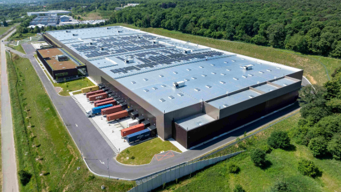 CFAO Healthcare Hub logistique Val de Reuil bâtiment